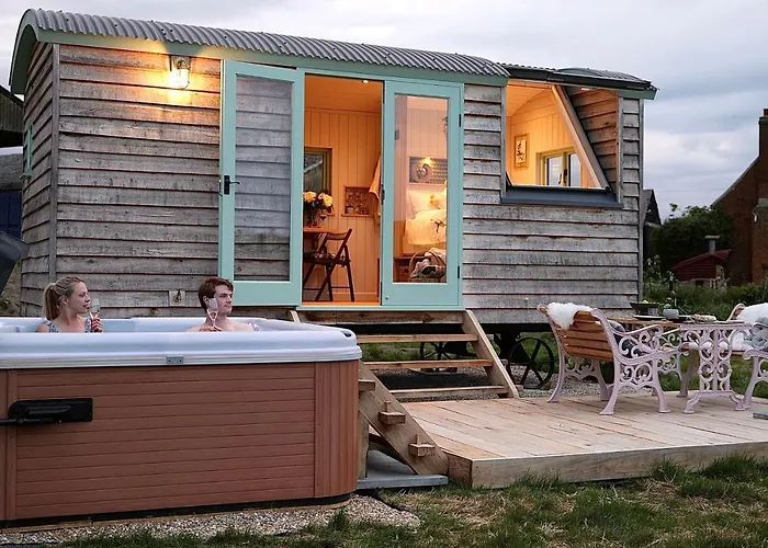 Luxury Retreat 30Mins Taxi Ride From West London