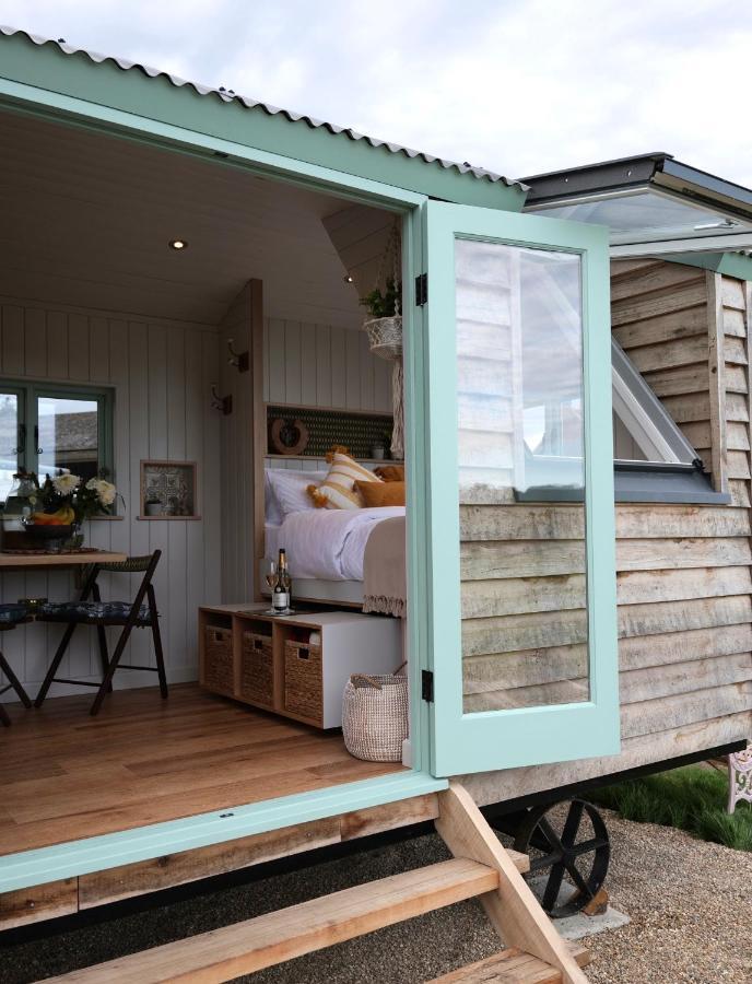 Ferienhaus Luxury Retreat 30mins Taxi Ride From West London *