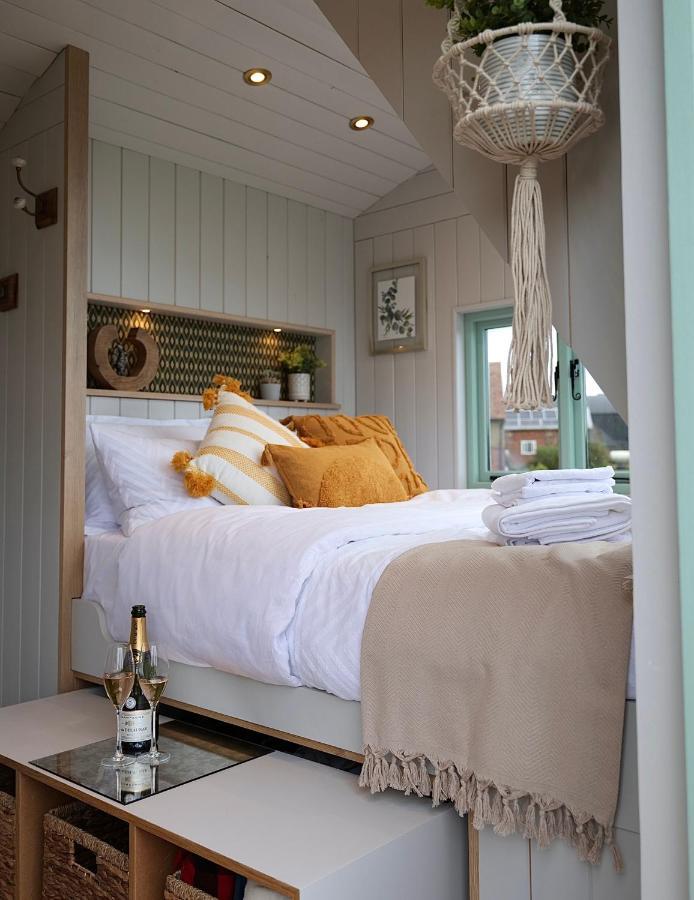 Ferienhaus Luxury Retreat 30mins Taxi Ride From West London